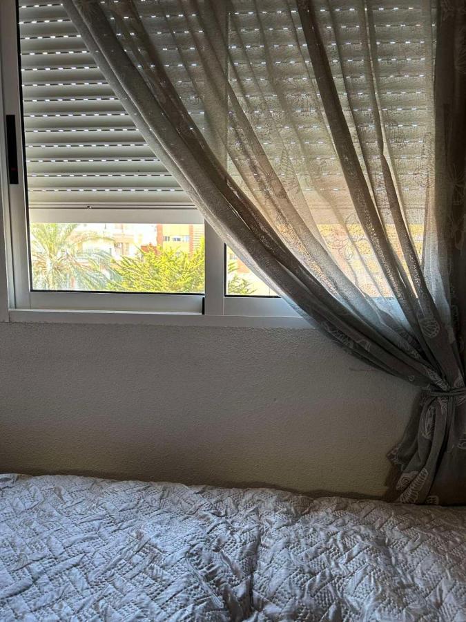 Apartament Mariha Torrevieja Exteriör bild