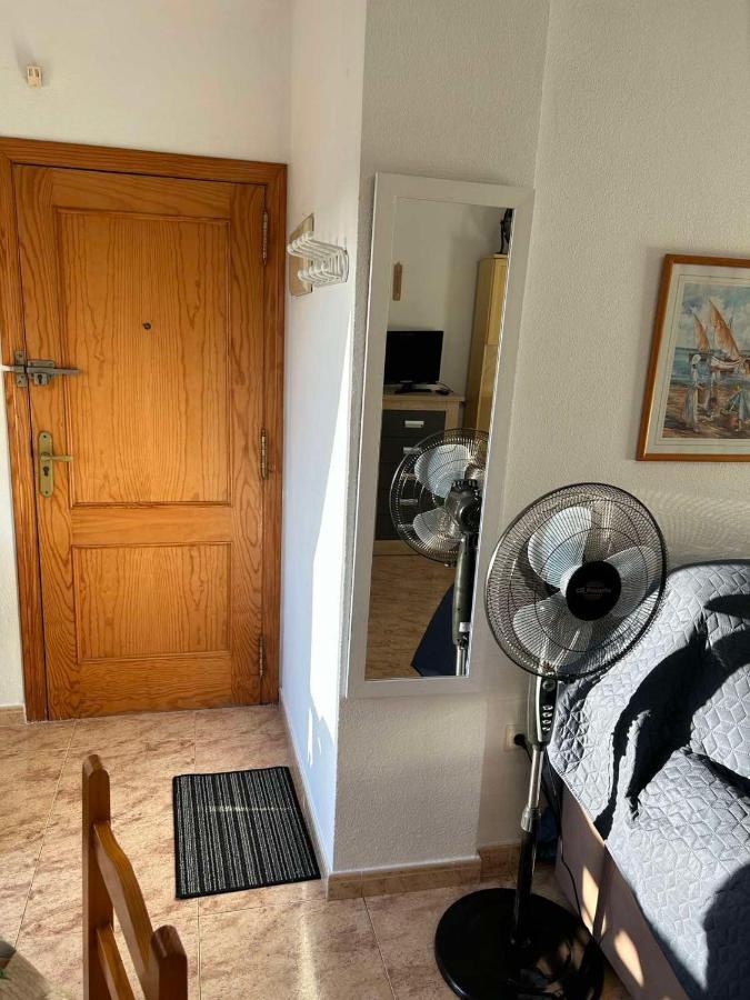 Apartament Mariha Torrevieja Exteriör bild